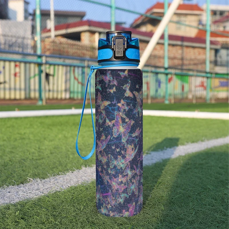 Borraccia Sportiva 950ml con Design — Sport Water Bottle