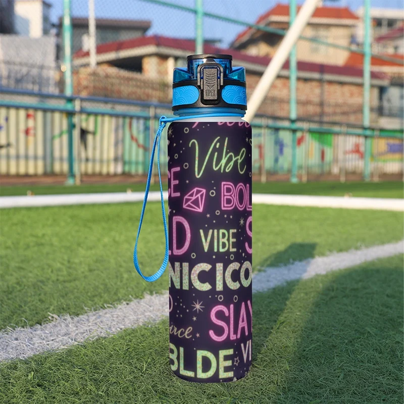 Borraccia Sportiva 950ml con Design — Sport Water Bottle