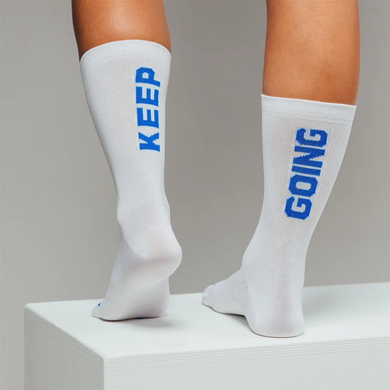 Socken "KEEP GOING"