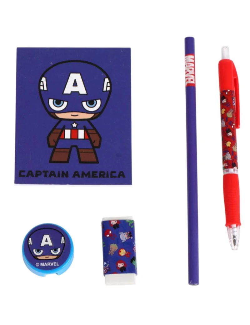 Astuccio In Peluche Con Cancelleria Marvel