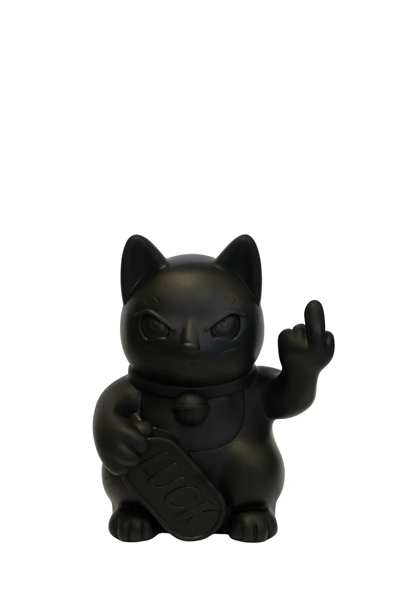 MANEKI NERO