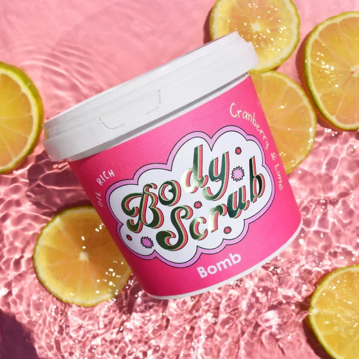 BODY SCRUB CRAMBERRY & LIME