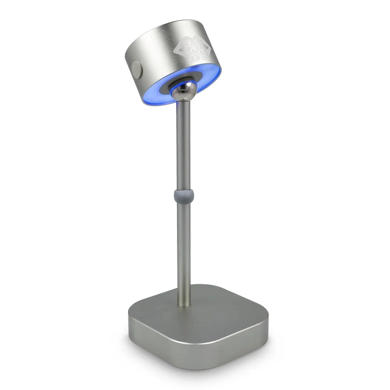 Lampada da tavolo intelligente Xoopar Mojiu con controllo vocale