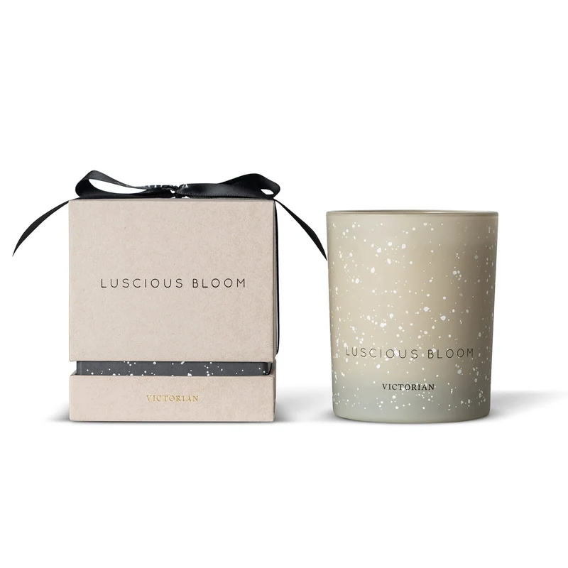 Candela Victorian Luscious Bloom