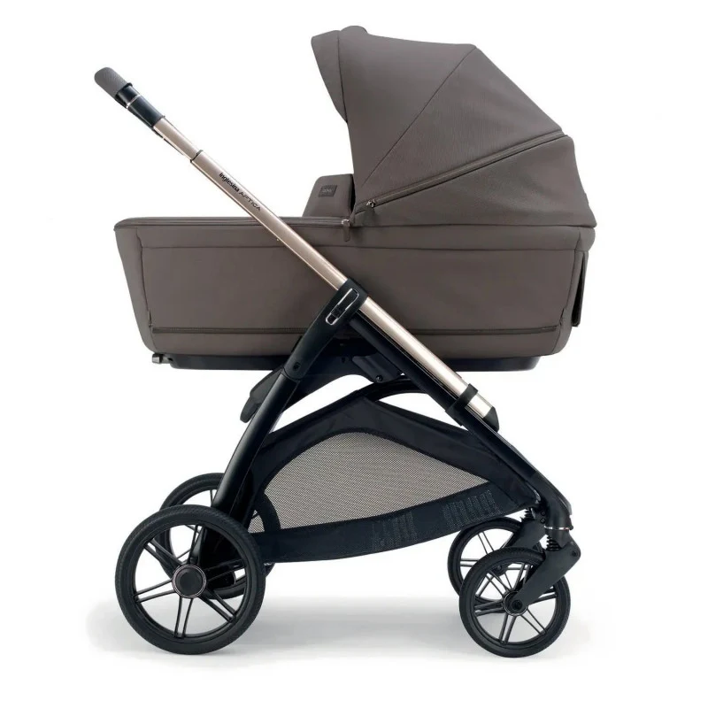 Trio Inglesina Aptica Essence Mokka- Darwin Infant Recline