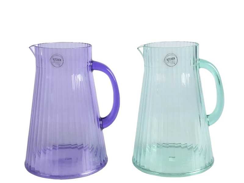 Caraffa in plastica 18,5x15,5xh.23cm - disponibile nel colore lilla o celeste